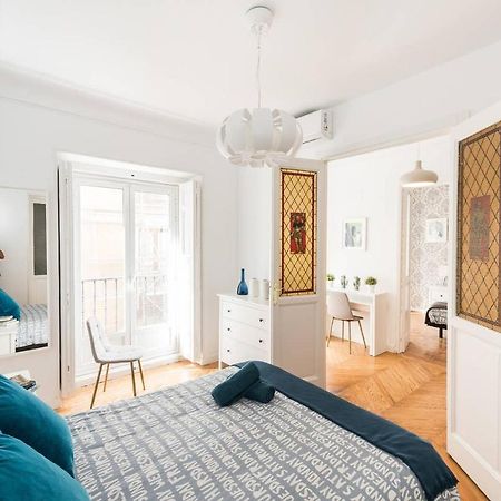 Apartamentos En Sol, Madrid Centro Dış mekan fotoğraf
